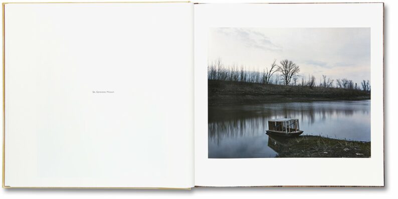 Alec Soth 'Sleeping by The Mississippi' - Image 13