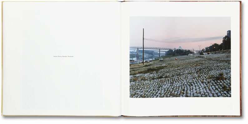 Alec Soth 'Sleeping by The Mississippi' - Image 19