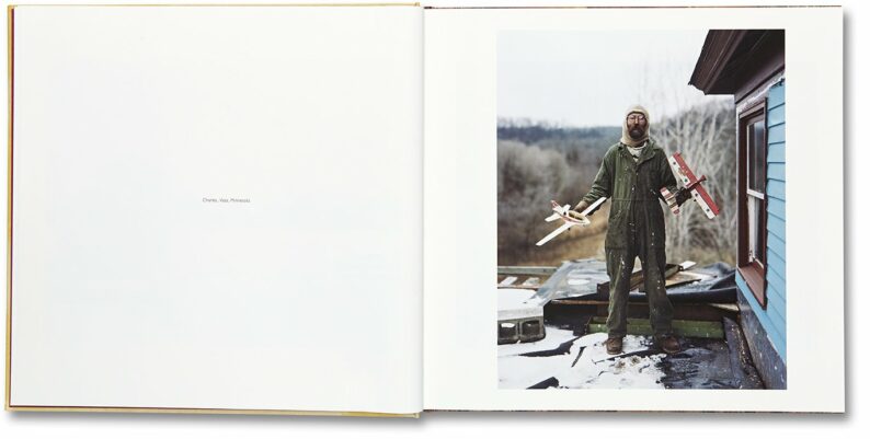 Alec Soth 'Sleeping by The Mississippi' - Image 7