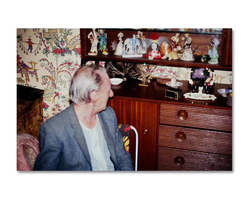 Richard Billingham 'Ray's a Laugh' - Image 31